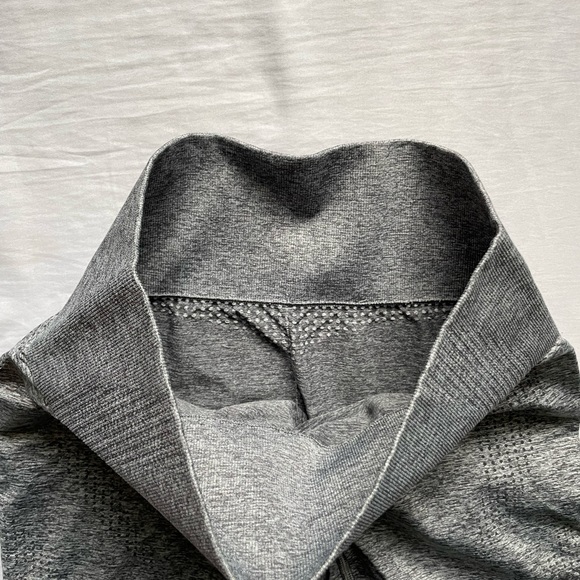 Gymshark vital seamless shorts 🤍 - Picture 4 of 6